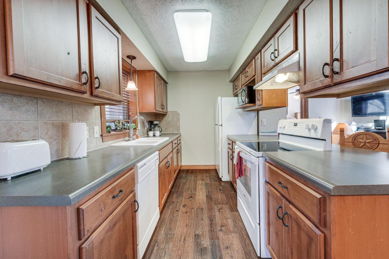 Branson Resort Getaway - Near Silver Dollar City! Exterior photo